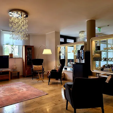 ホテル Arthotel Ana Style アウグスブルク